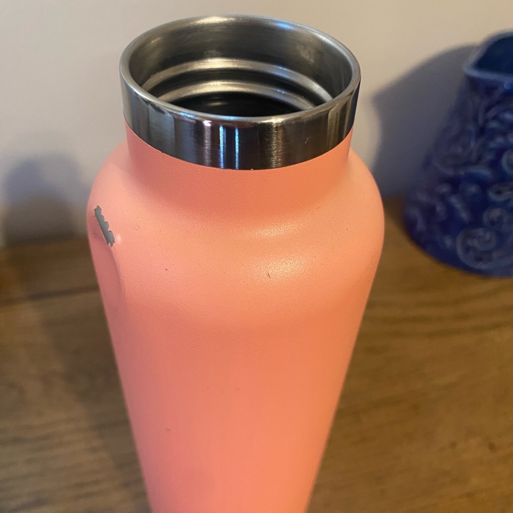 Hot Pink Hydroflask - Picture 10 of 10
